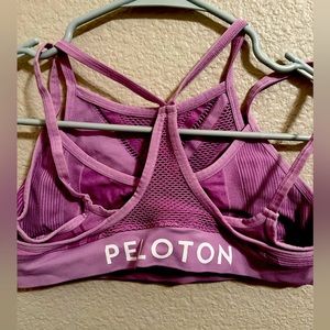 PELOTON SPORTS BRA 💕